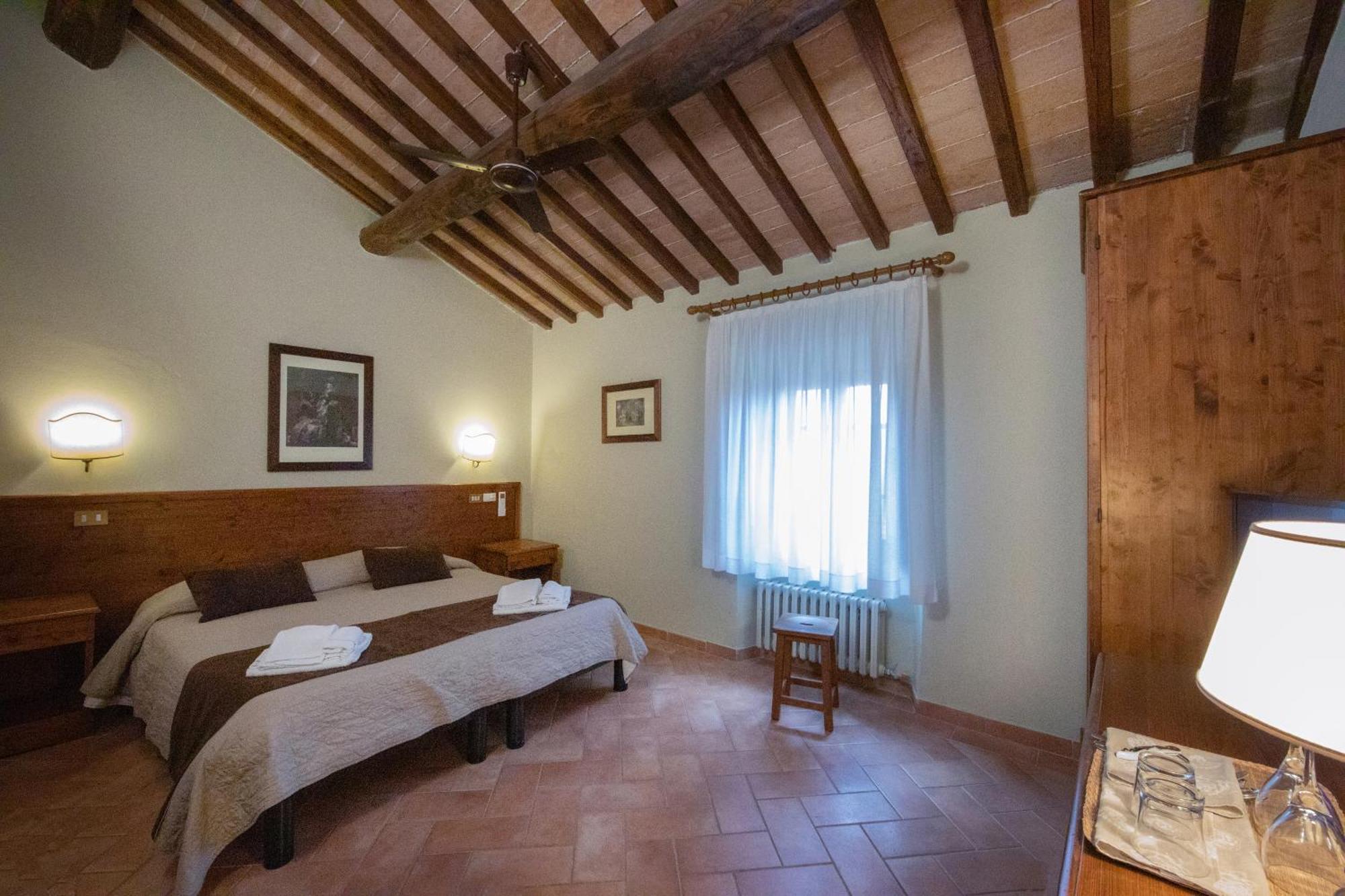Tenuta Decimo - Il Borgo Di Mariano San Gimignano Exterior photo