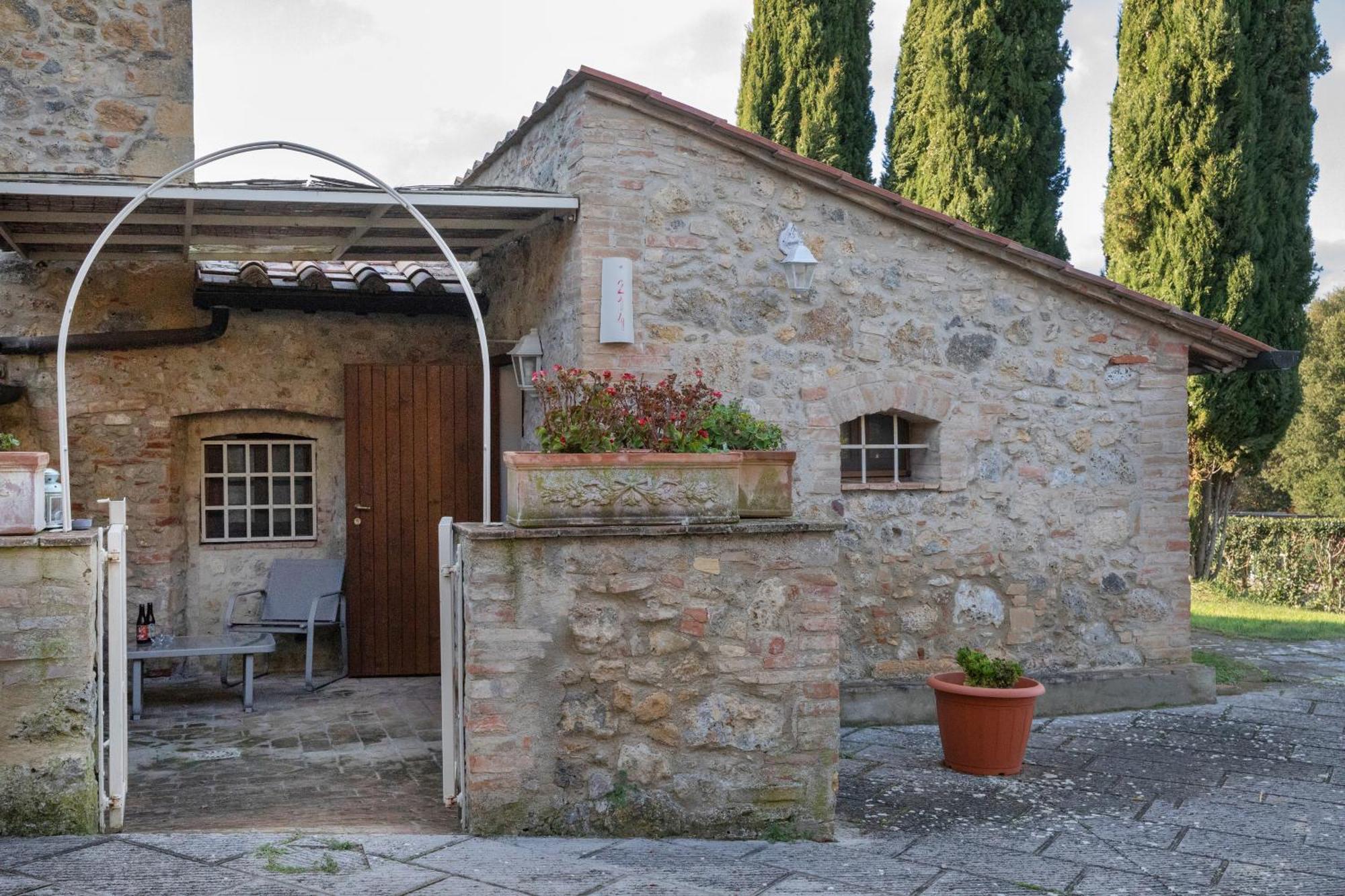 Tenuta Decimo - Il Borgo Di Mariano Villa San Gimignano Exterior photo