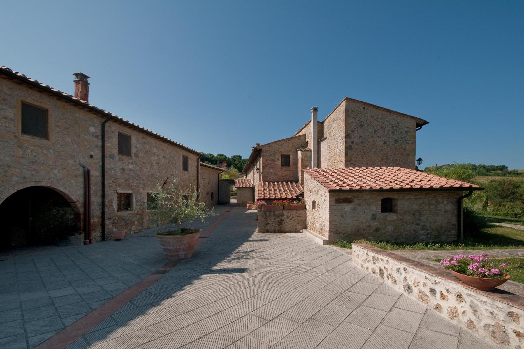 Tenuta Decimo - Il Borgo Di Mariano Villa San Gimignano Exterior photo